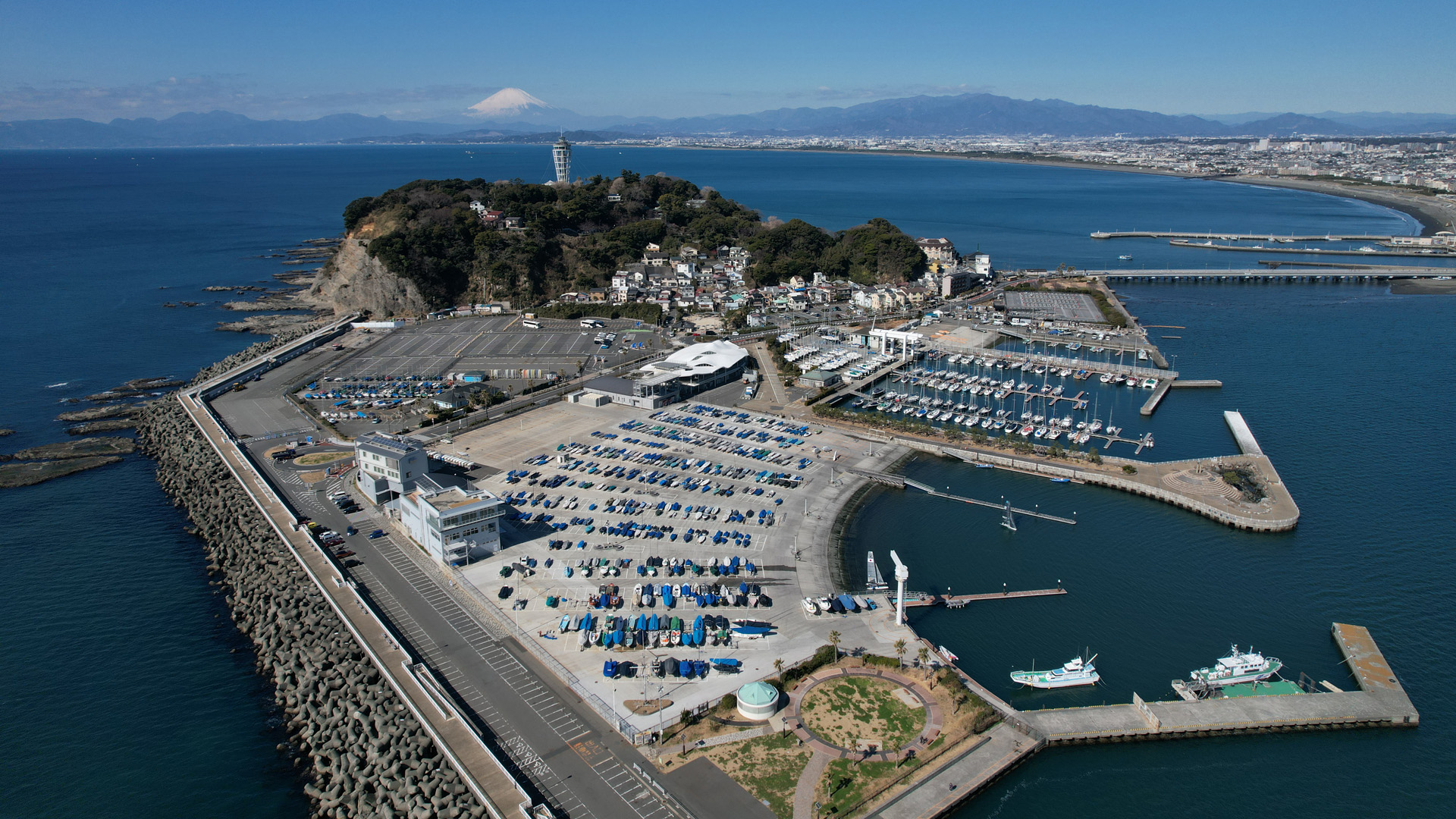 Enoshima Yacht Harbor (Shonan Port)