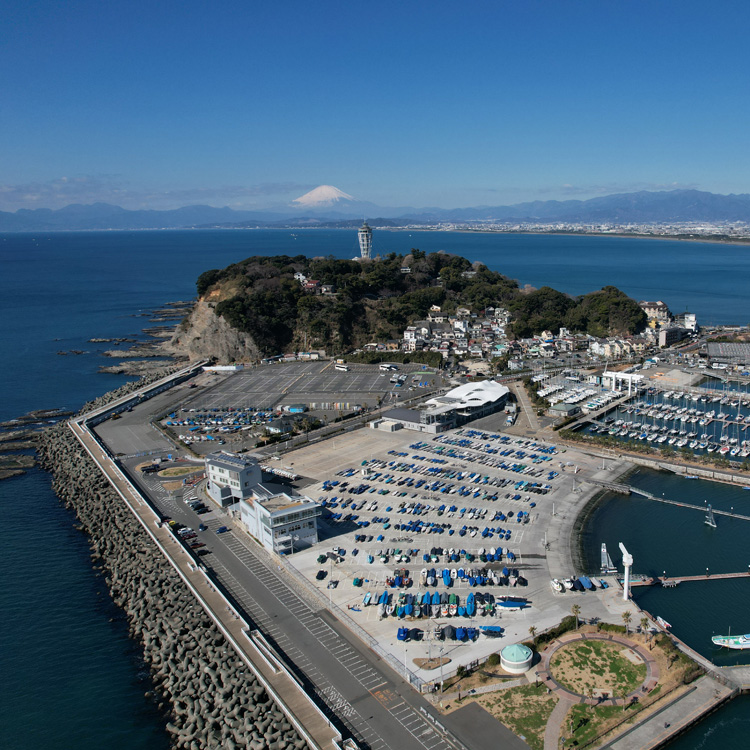 Enoshima Yacht Harbor