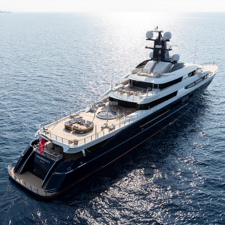 Super Large Cruiser Super Yacht Riviera Group