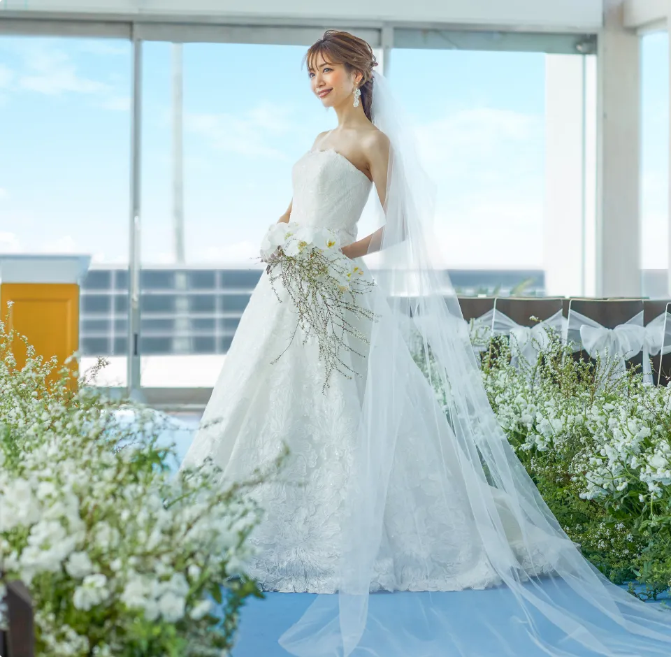 画像:ウェディングドレス姿の新婦