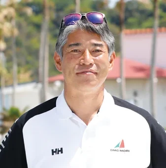 写真：白石 康次郎 氏