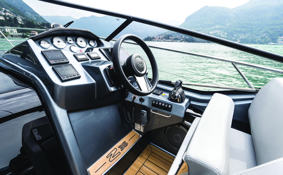 CRANCHI Z35