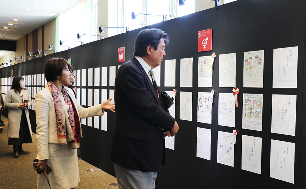 展覧会の様子