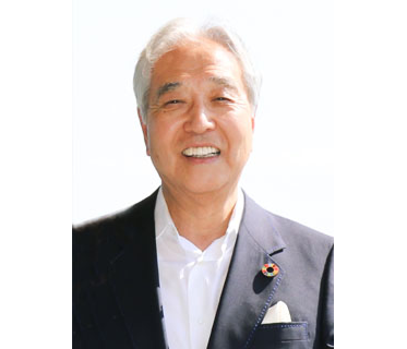写真：渡邊曻