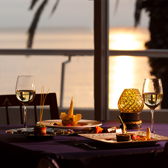 写真:シーボニア クラブハウスレストラン