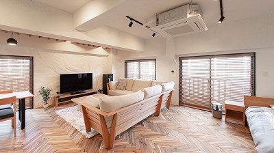 写真:５号棟リビング1