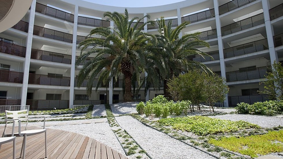 写真：8号棟中庭