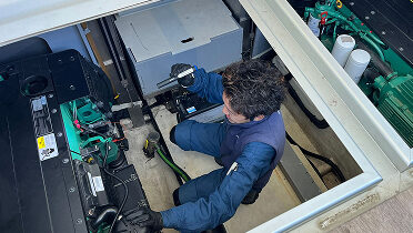 画像:整備・サポート